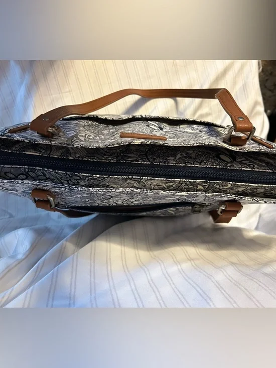 Sakroots Black & White Floral Canvas Tote with Tan Trim - Picture 8 of 10